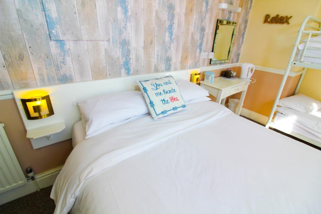 The Scarborough Travel And Holiday Lodge מראה חיצוני תמונה